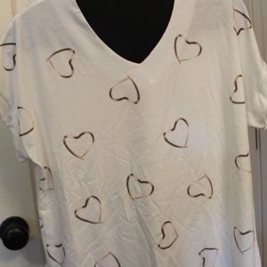 Ladies tee shirt with hearts